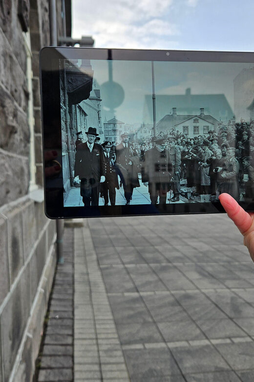 Reykjavik: World War II Walking tour around the city centre - Price and value: is $40 for two hours worth it?