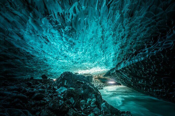 Sapphire Ice Cave Tour from Jökulsárlón - Extra Small Group - Who this tour is for, and who should reconsider