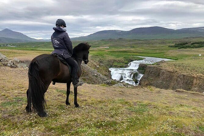 Short Riding Tour with Eye-Catching Photos at Waterfall - The Brandgil canyon moment: where the photos get real