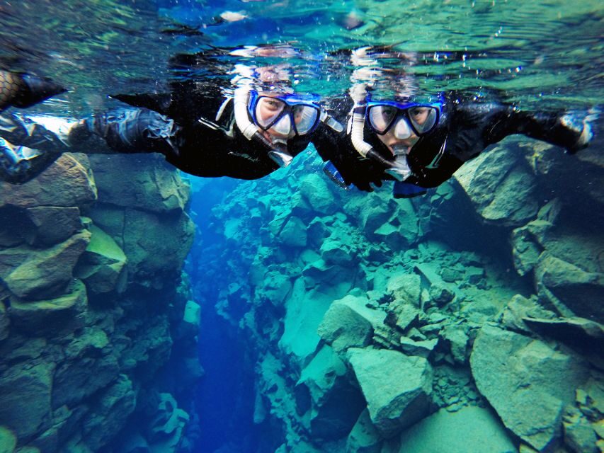 Silfra: Half-Day Snorkeling Day Trip with Underwater Photos - Who this Silfra snorkeling tour fits best