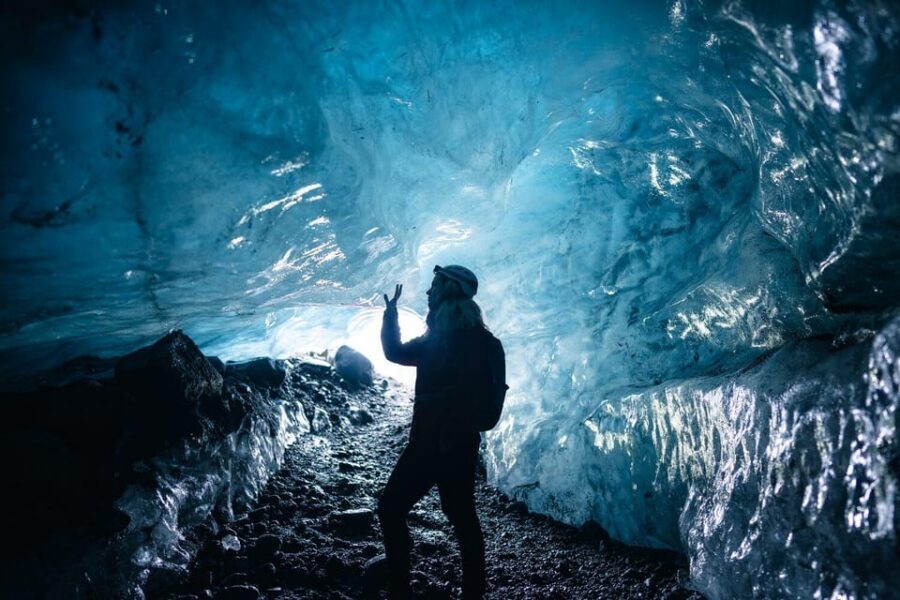 Skaftafell: Blue Ice Cave & Glacier Hike on Vatnajökull - Price and value: is $163 worth it?