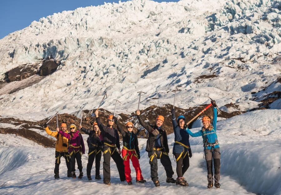 Skaftafell: Blue Ice Glacier Hike on Vatnajökull - Group size and guide quality: the safety factor you can feel