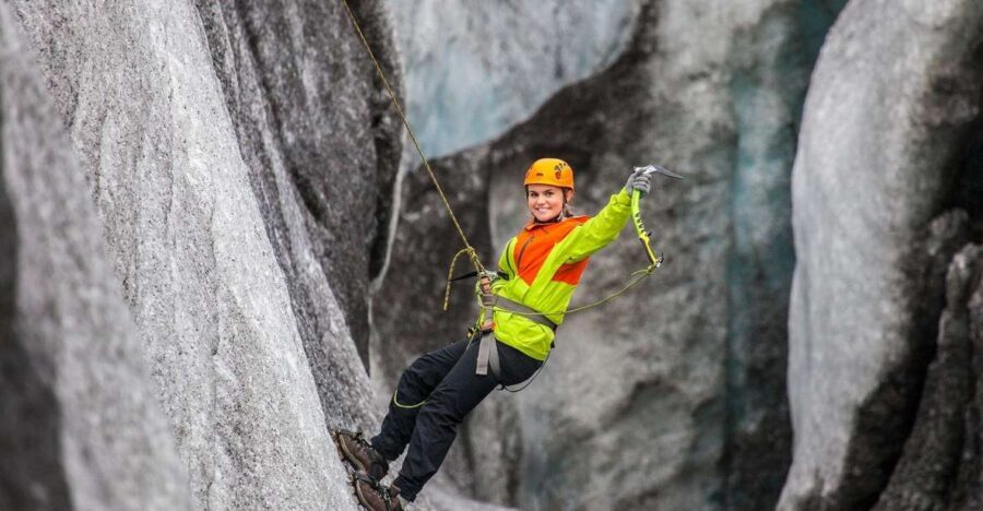 Skaftafell: Glacier Hike and Ice Climbing Guided Experience - Skaftafell Meeting Spot and Glacier-Walk Basics