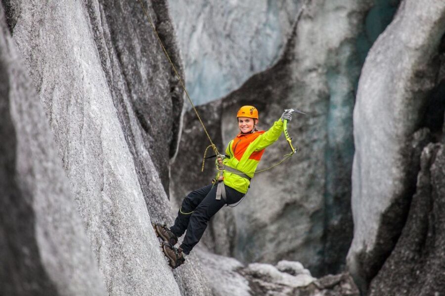 Skaftafell: Glacier Hike and Ice Climbing Guided Experience - The Ice Wall Setup: Ropes, Instruction, and Your First Moves