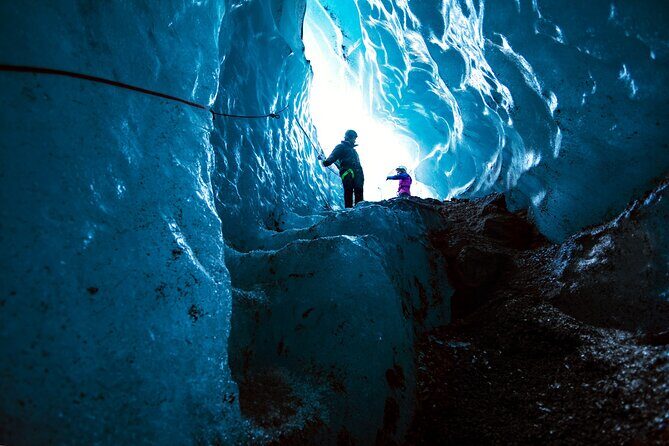 Skaftafell Ice Caving & Glacier Hike - Difficulty Level: Moderate Glacier Walking, Realistic Expectations