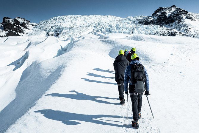 Skaftafell Ice Caving & Glacier Hike - Guides, Safety, and Photo Time That Actually Works