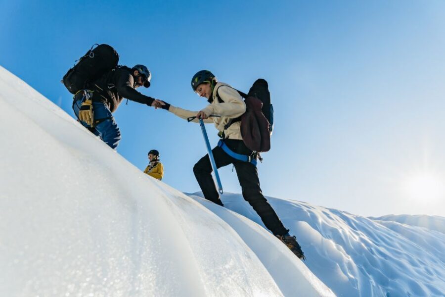 Skaftafell National Park: Falljokull Glacier Easy Hike - Key Highlights to Look For