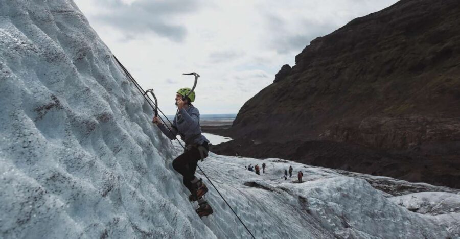 Skaftafell National Park: Falljokull Ice Climb and Hike - Where Skaftafell meets Falljökull, and why it matters