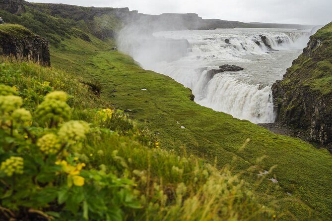 Small Group: Golden Circle Tour from Reykjavik Cruise Terminals - Stop 4: Gullfoss Falls and Hvítá’s Two-Tier Drop