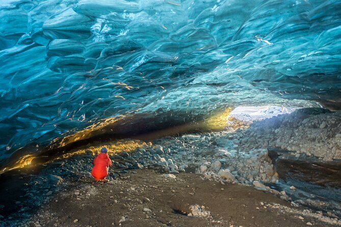 Small-Group Ice Cave Tour from Jökulsárlón - Small-Group Touring on a Big Glacier: Crowds Without the Chaos