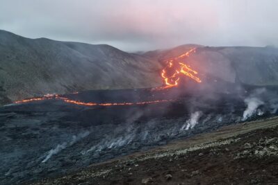 Small Group Volcano Hike with a Professional Geologist - The hike to the crater viewpoint: time, terrain, and pacing