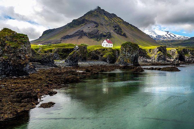 Snaefellsnes National Park and Natural Wonders from Reykjavik - Djúpalónssandur: black lava pearls and real seafaring history