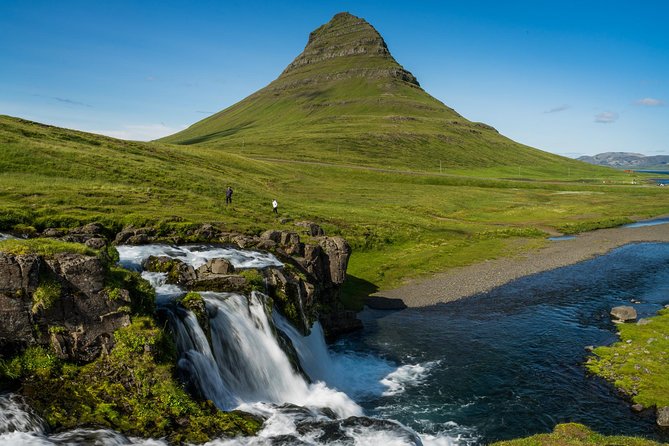 Snaefellsnes National Park and Natural Wonders from Reykjavik - Lunch and comfort breaks: plan like a local, not like a tourist