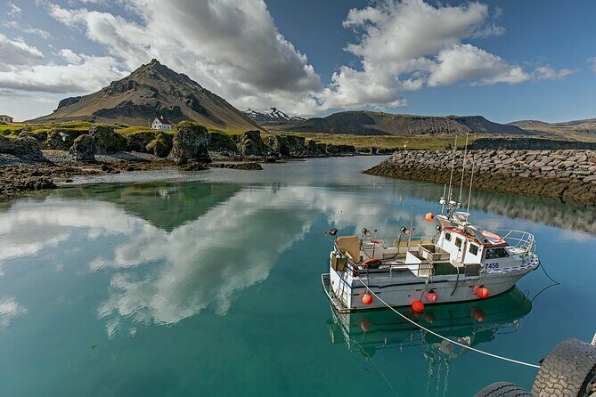 Snaefellsnes Peninsula Tour from Grundarfjordur Port - Djúpalónssandur Black Sand Beach and the Shipwreck Story
