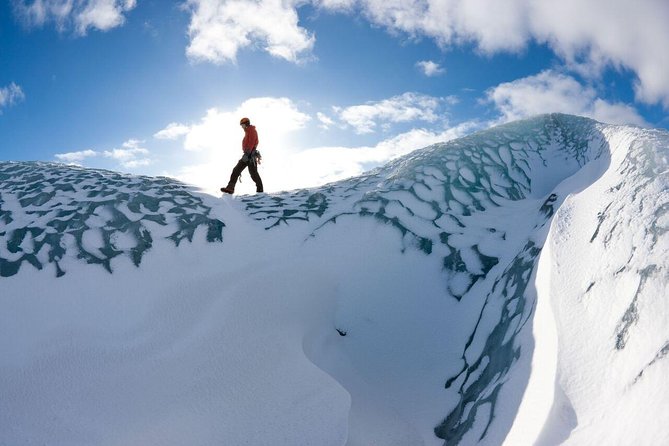 Sólheimajökull Glacier Hike & Ice Climbing Intro - Small Group - Why Sólheimajökull Ice Climbing Feels Different From Typical Iceland Tours