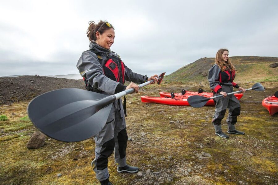 Sólheimajökull: Guided Kayaking Tour on the Glacier Lagoon - When the Weather Turns: Rain, Wind, and Staying Sane
