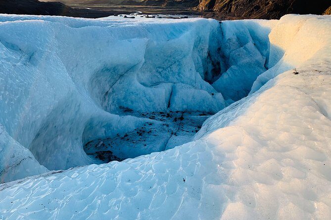 Sólheimajökull Ice Climbing and Glacier Walk - Weather, Clothing, and Comfort: How to Show Up Ready