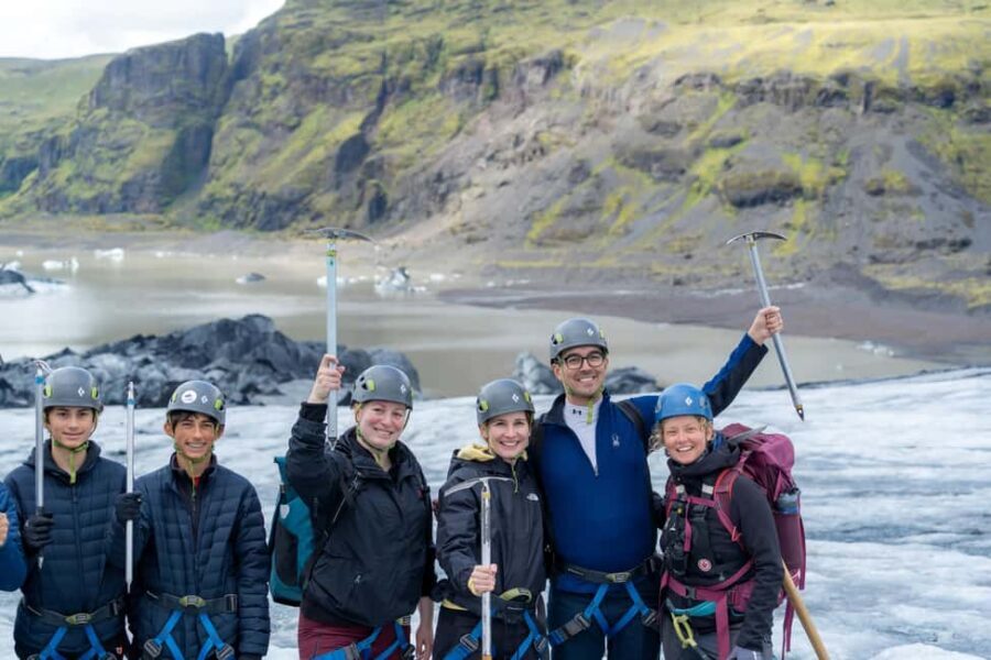 South Coast, Glacier Hike and Northern Lights Winter Tour - Reykjavik Pickup and the First Big Win: Seljalandsfoss