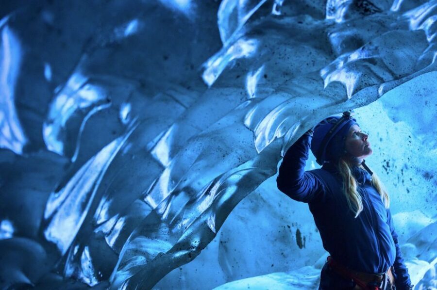 South Coast Iceland: 2-Day Blue Ice Cave & Jokulsarlon Tour - Skaftafell Glacier Hike: 1.5 Hours on Guided Ice Walking