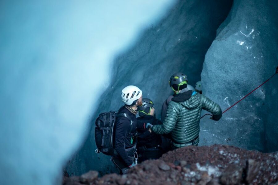 South Coast Iceland: 2-Day Blue Ice Cave & Jokulsarlon Tour - Jökulsárlón Glacier Lagoon: The Main Ice Show