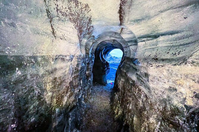 South Coast & Katla Ice Cave Adventure From Reykjavik in a 4x4 - What’s included for real value (and what you should pack)