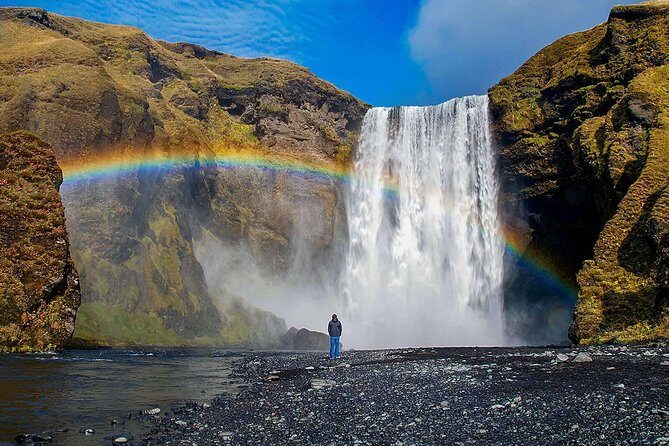 South Coast, Waterfalls and Black Beach Tour from Reykjavik - Vik lunch break: a full hour to eat like a human