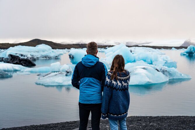 South Iceland and Glacier Lagoon: Jökulsárlón with Boat Tour - The South Coast Drive: Volcano Passes and Black Sand Build-Up