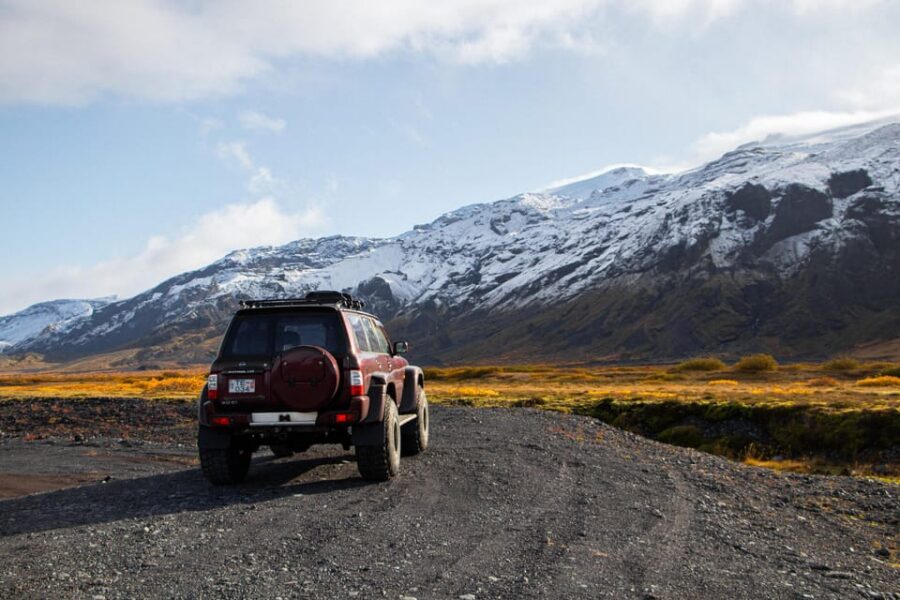 Super Jeep Private tour in Þórsmörk - Why Þórsmörk on a Super Jeep beats a regular car
