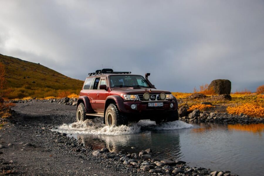Super Jeep Private tour in Þórsmörk - What to pack for comfort in Þórsmörk conditions