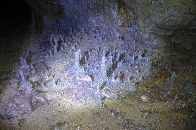 The Cave Explorer - What happens right before you step underground