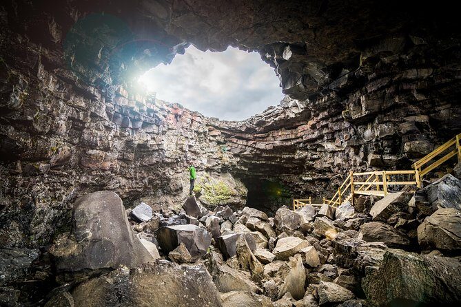 The Cave Explorer - The guide-led geology stops that make it worth your time
