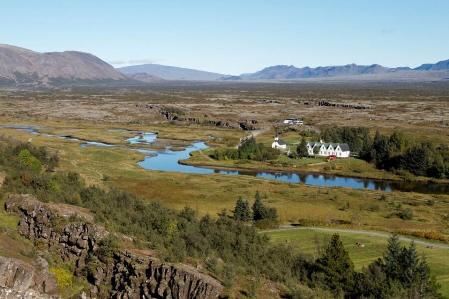 The Golden Circle & Hop On - Hop Off Combo Deal - Golden Circle First, Reykjavik Later: The Rhythm of This Combo