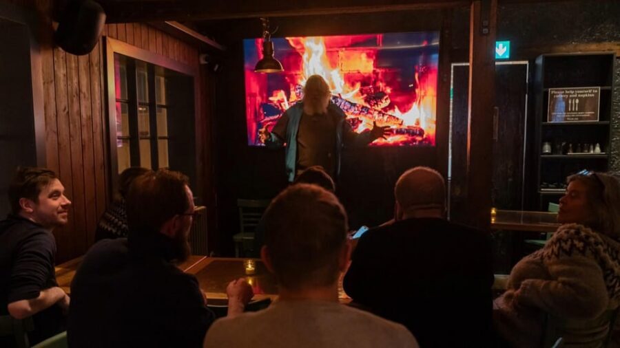 The Icelandic Storyteller - Interaction Time: Why Asking Questions Improves Everything