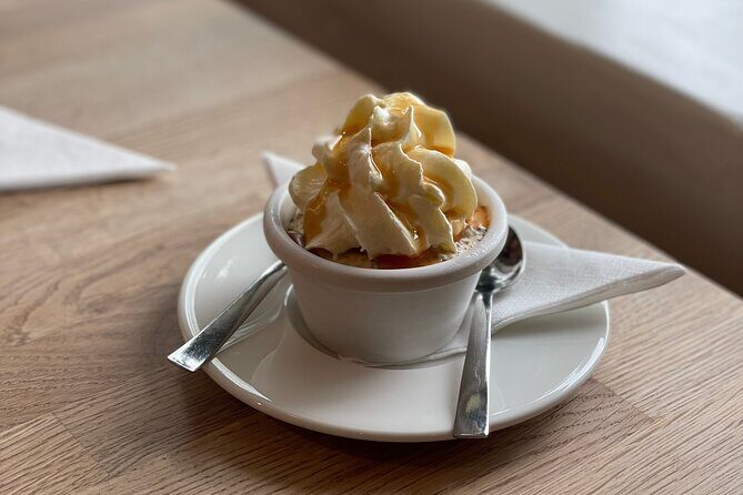 The Icelandic Sweet Tooth Tour - Taste of Iceland: skyr and Iceland’s more intense flavors