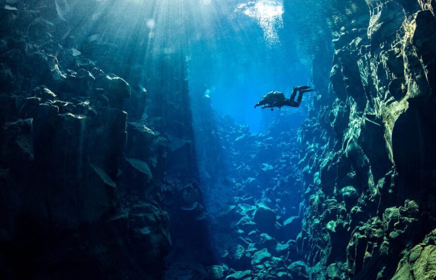 Thingvellir: Silfra Fissure Diving with Optional Pickup - Key things that make this Silfra outing worth your time