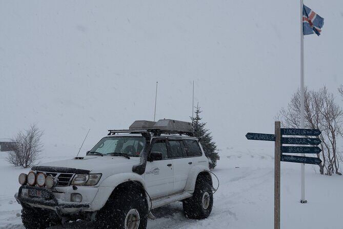 Thorsmork by Super Jeep with Optional Hike - Timing and transportation: what the schedule really means