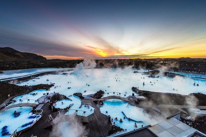 Unique bathing in an Icelandic hot springs at the Blue Lagoon - Your roughly 3-hour Blue Lagoon window: how to plan your time
