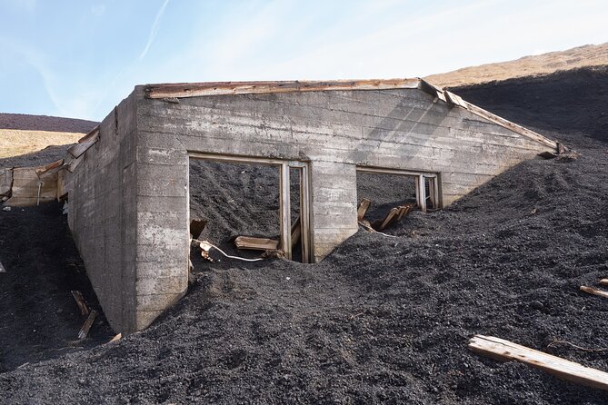 Vestmannaeyjar, Puffins & Volcanoes Small Group Day Tour - Eldheimar Museum: where the eruption story becomes real